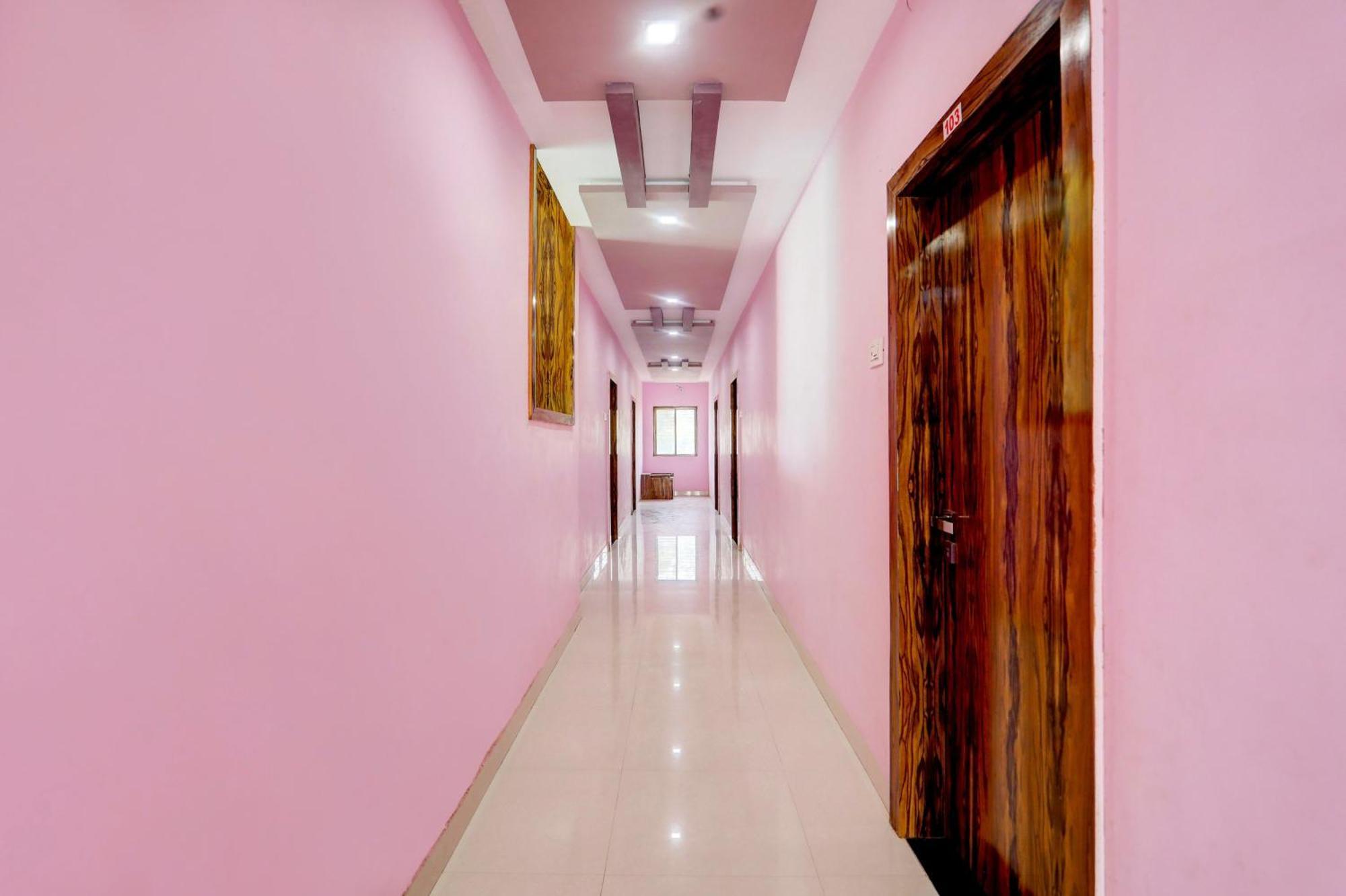 Hotel O Patil Residency Lodging Shahada Екстериор снимка